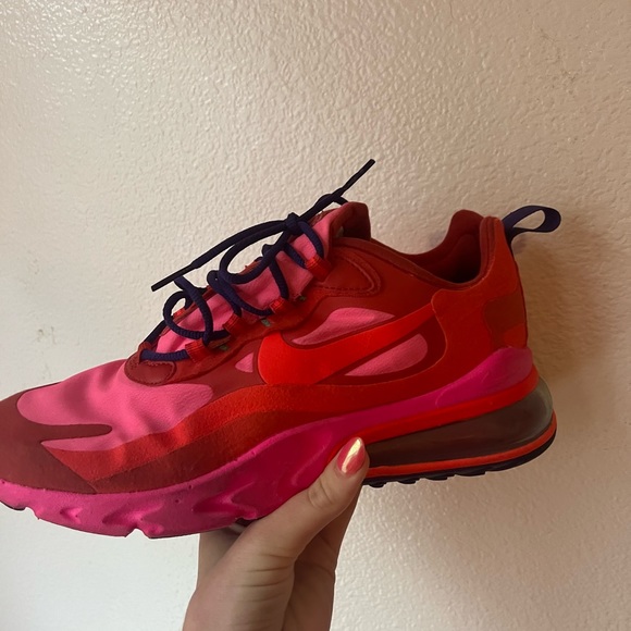 NIKE 270 REACT “Electric Music” - Picture 3 of 4